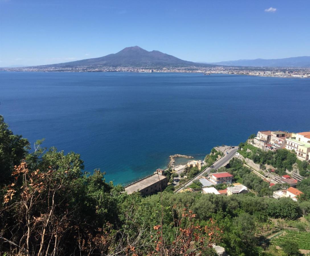 A Plane In The Sky Villa Castellammare di Stabia Exterior foto